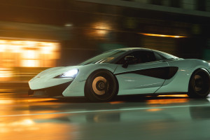 激动人心!F1电竞世界赛赛程引爆期待,一起为热爱呐喊! 激动人心!F1电竞世界赛赛程引爆期待,一起为热爱呐喊!